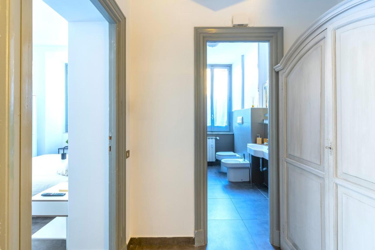 Hostly - Nicole Apartment Volturno - Full Rome Center Esterno foto
